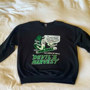 L Black crewneck sweatshirt. Marajauna theme, vintage style graphic on front.